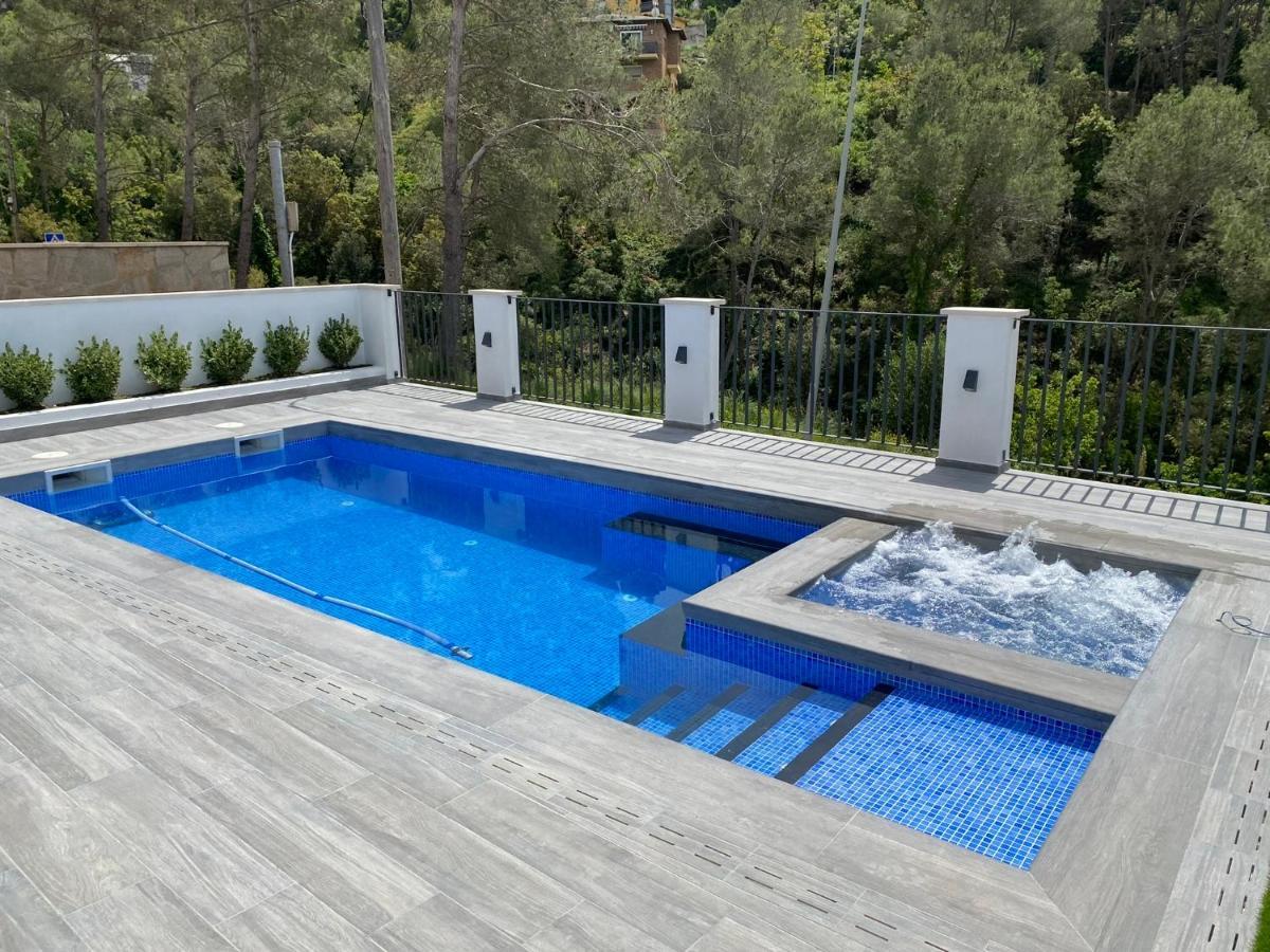 Lux Spa Barcelona Vallirana Exterior photo